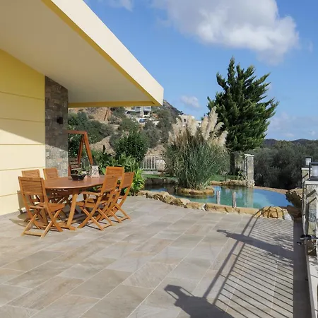 Villa Alexandros Rodhia (Crete)